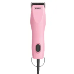 Wahl KM2+ klippemaskine i lyserød – elegant design og høj ydeevne til hundeklipning