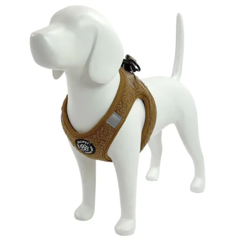 Plys hundesele i brun cognac farve er en step-in sele