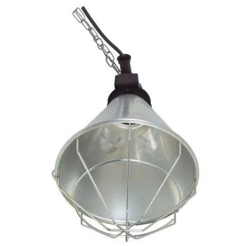 Effektiv varmelampe til fødekassen. Uundværlig til nyfødte hvalpe