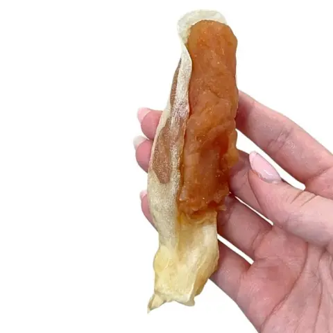 Lækkert kaninøre med kyllingefyld fra Trixie bliver din hunds nye yndlingssnack