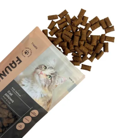Faunakram kattegodbidder med okse torsk og malt sprød snack i posen