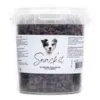 Snack'it Semi-Moist Mini Bones med hest er bløde og smagfulde træningsgodbidder til hunde. Korn- og glutenfri opskrift.