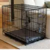 Hundemadrassen passer perfekt til Ozami hundebur så din hund ligger komfortabelt