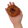 Giv din hund en velsmagende snack med Flamingo Snack Ring med kylling og torsk – ideel til tyggetid og hyggelige pauser