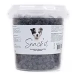 Snack'it Semi-Moist Mini Bones med okse er små bløde godbidder til hunde. Korn- og glutenfri opskrift til træning og hygge.