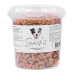 Snack'it Semi-Moist Mini Bones med ost er bløde og velsmagende hundegodbidder. Perfekte som træningssnack og belønning.