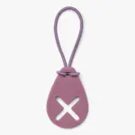 En super smart hundepose holder fra den populære DOG Copenhagen Flexy serie. Ses her i farven lilla.